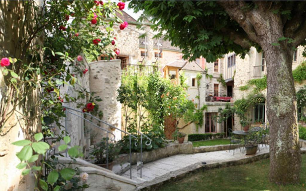 Chambres D'Hotes La Closerie Des Trois Marottes 믈룅 객실 사진