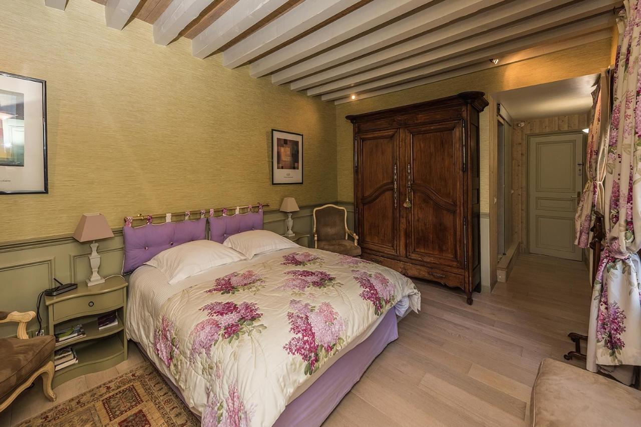 Chambres D'Hotes La Closerie Des Trois Marottes 믈룅 외부 사진