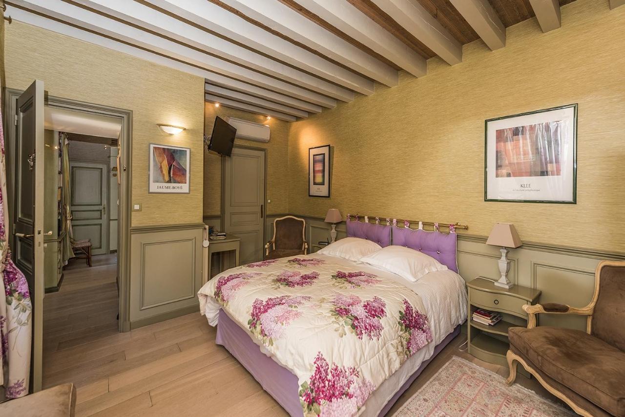 Chambres D'Hotes La Closerie Des Trois Marottes 믈룅 외부 사진